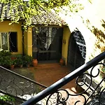 La Dimora Di Alida Oda ve Kahvaltı Fiesole